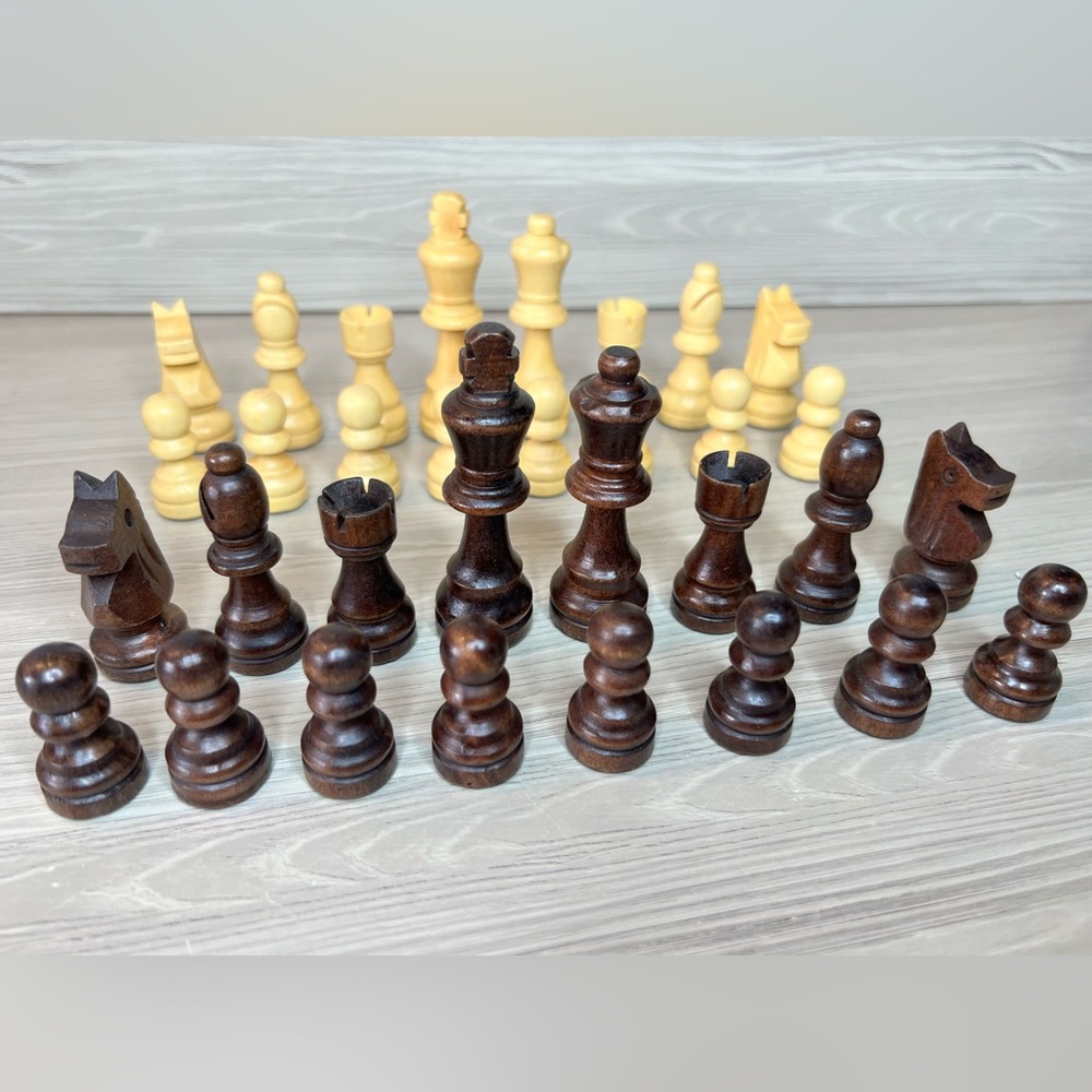 Set of Wooden Chess Pieces  3" King 32 Pieces Felt Bottom (No Board Included)